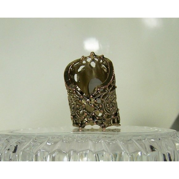 Moonstone Open Back Scalloped Bezel Set Long Knuckle Ring Filigree Brass Size 6 - Picture 3 of 6